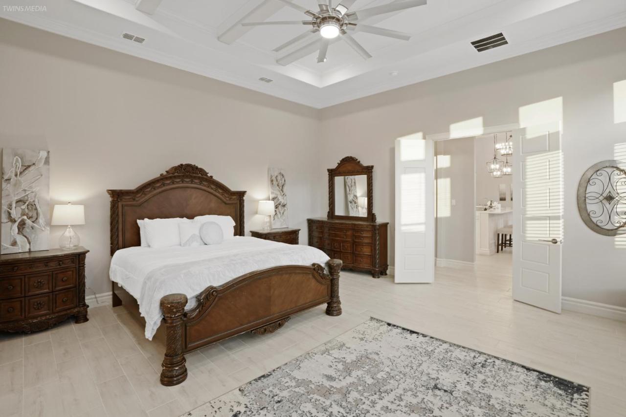 Newly Built Stylish Retreat With Designer Kitchen - Near Park & Beach Corpus Christi Exterior photo